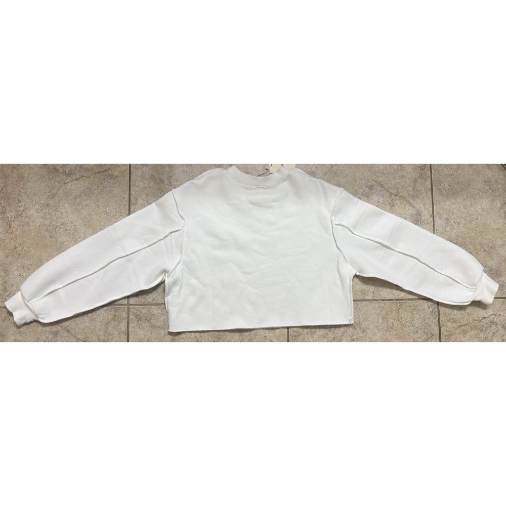 NWT Amazhiyu Women's White Cropped Fleece Sweatshirt Size S Raw Hem Long Sleeve - Picture 2 of 3